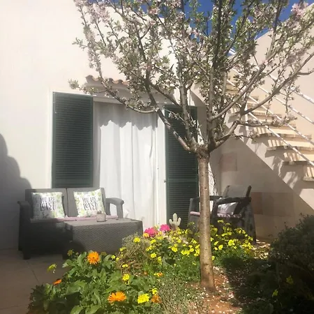 Con Bano Y Jardin Privado En Casa Tipica Centro Kwatera prywatna